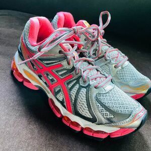 Very Rare hard to source Asics GEL NIMBUS 15 Salmon Orange Silver 6.5 US Medium